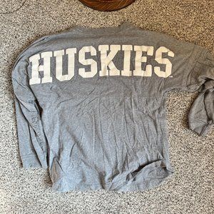 NIU gray HUSKIES pom pom jersey - small